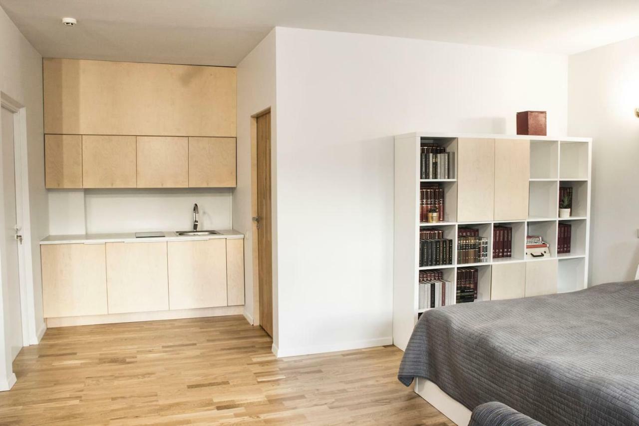 Mini Home Bookshop Studios Vilnius Luaran gambar
